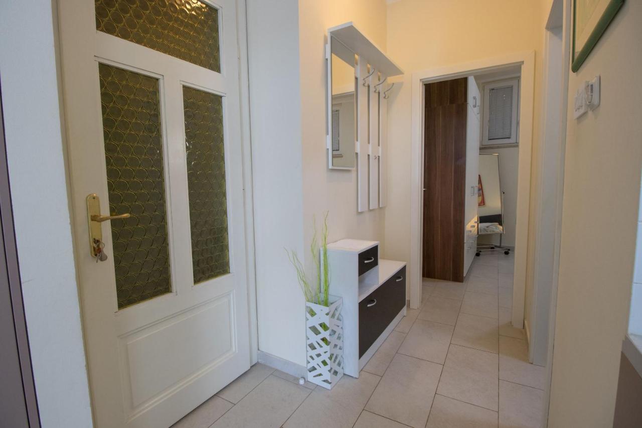 Apartment Andres Crikvenica Exterior photo